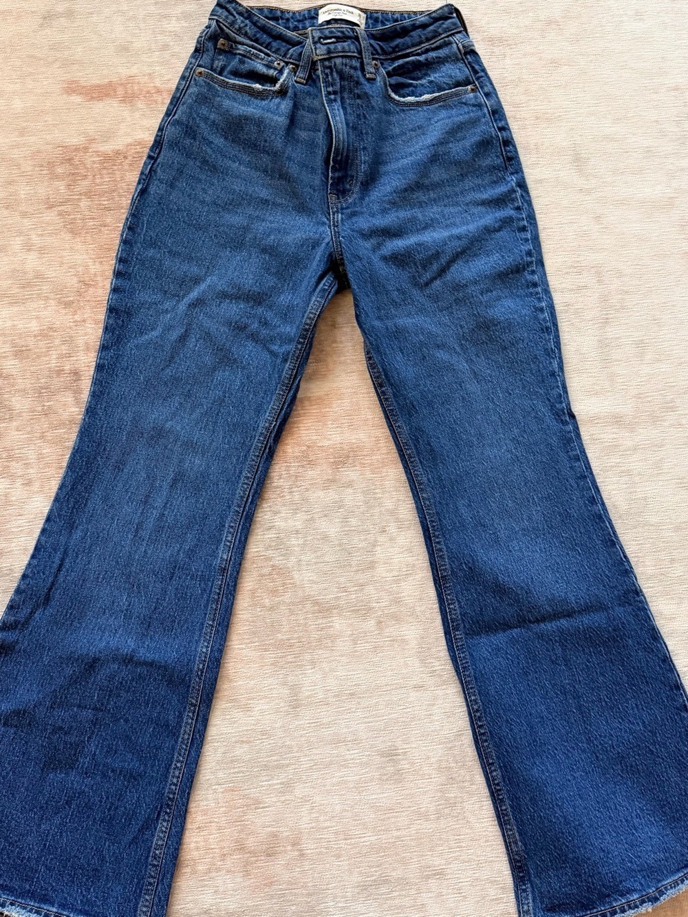 Abercrombie Fitch Women's High Rise Curve Love Vintage Flare Jeans Size 2 - Picture 4 of 10